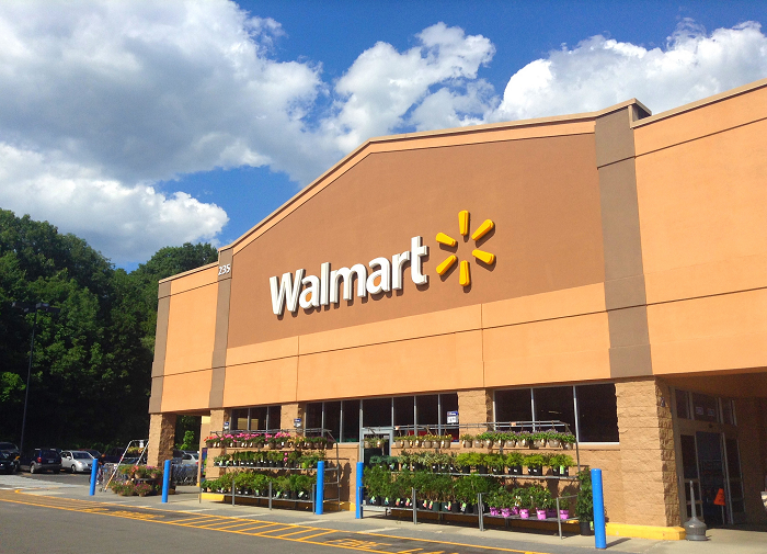 Walmart East, King's Crossing, Doornekamp, Kingston, Ontario